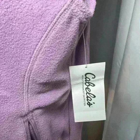 Cabela’s NWT Snake River Vest in Sea Lavender - size small - Picture 4 of 5